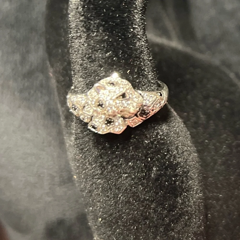 🖤BEAUTIFUL STERLING SILVER 925 LEOPARD CZ RING SZ 7🖤